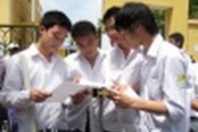 Đề thi hè năm 2015 môn Vật Lý lớp 10